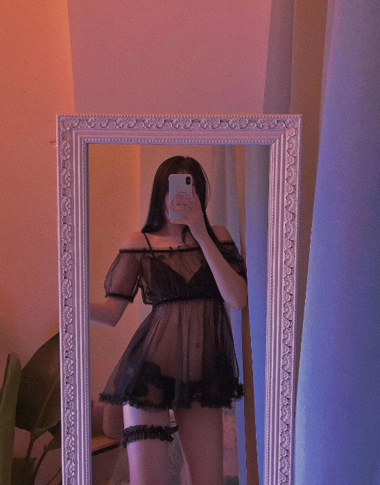 海曙这边认识的援交小可爱。才20吧